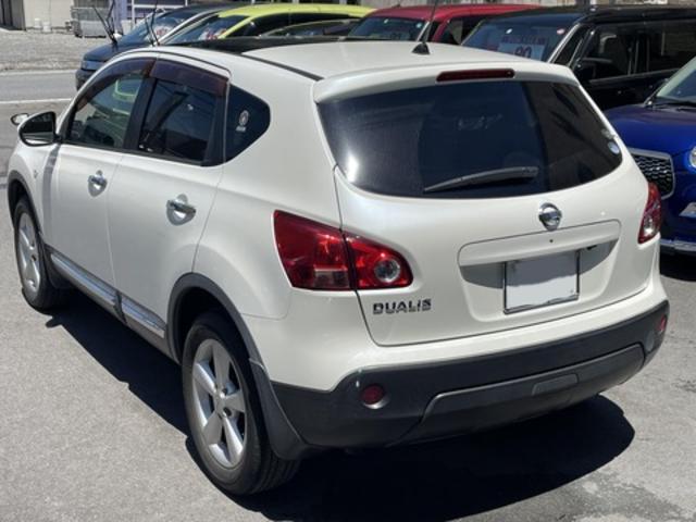 【作業メニュー：「外装の鏡面磨き・内装クリーニング」日産　デュアリス（KNJ10）】～栃木県宇都宮市・鹿沼市ガレージ　シースワロー～