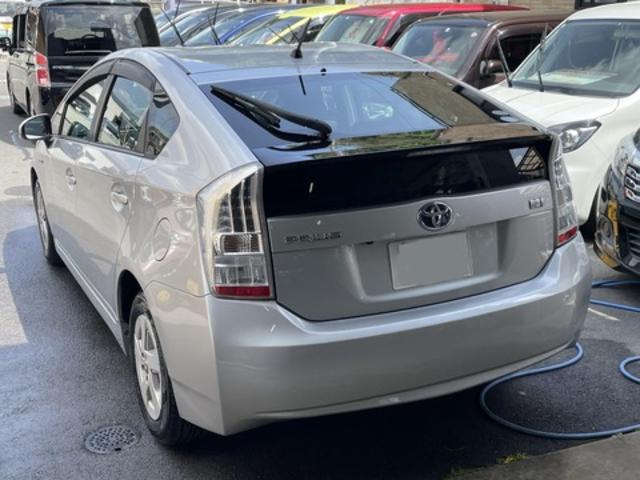 【作業メニュー：「外装の鏡面磨き・内装クリーニング」トヨタ　プリウス（ZVW30）】～栃木県宇都宮市・鹿沼市ガレージ　シースワロー～