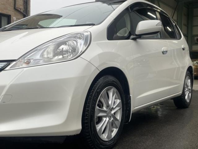 【作業メニュー：「外装の鏡面磨き・内装クリーニング」ホンダ　フィットハイブリッド（GP1）】～栃木県宇都宮市・鹿沼市ガレージ　シースワロー～