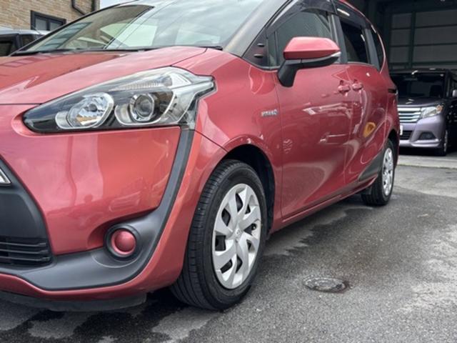 【作業メニュー：「外装の鏡面磨き・内装クリーニング」トヨタ　シエンタ・ハイブリッド（NHP170G）】～栃木県宇都宮市・鹿沼市ガレージ　シースワロー～