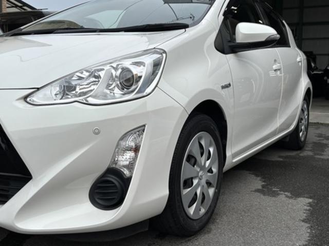 【作業メニュー：「外装の鏡面磨き・内装クリーニング」トヨタ　アクア（NHP10）】～栃木県宇都宮市・鹿沼市ガレージ　シースワロー～