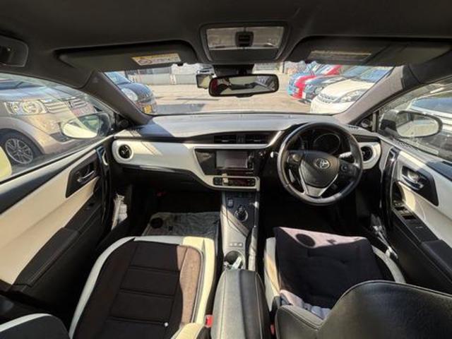 【作業メニュー：「外装の鏡面磨き・内装クリーニング」トヨタ　オーリスHV（ZWE186）】～栃木県宇都宮市・鹿沼市ガレージ　シースワロー～