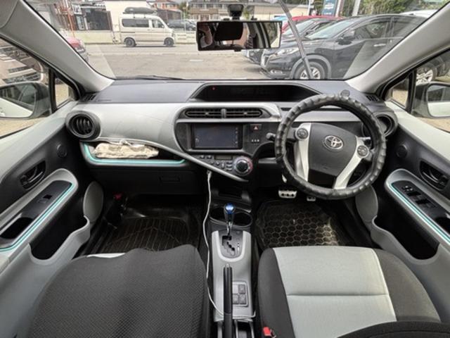 【作業メニュー：「外装の鏡面磨き・内装クリーニング」トヨタ　アクア（NHP10）】～栃木県宇都宮市・鹿沼市ガレージ　シースワロー～