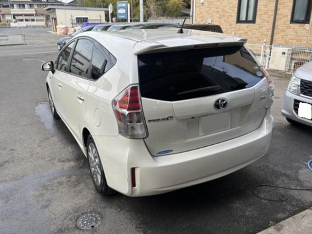 【作業メニュー：「外装の鏡面磨き・内装クリーニング」トヨタ　プリウスα（ZVW41W）】～栃木県宇都宮市・鹿沼市ガレージ　シースワロー～
