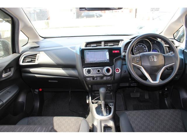 【作業メニュー:「外装の鏡面磨き・内装クリーニング」ホンダ フィット(GK3)】~栃木県宇都宮市・鹿沼市ガレージ シースワロー~