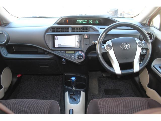 【作業メニュー:「外装の鏡面磨き・内装クリーニング」トヨタ アクア(NHP10)】~栃木県宇都宮市・鹿沼市ガレージ シースワロー~