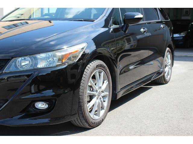 【作業メニュー:「外装の鏡面磨き・内装クリーニング」ホンダ ストリーム(RN8)】~栃木県宇都宮市・鹿沼市ガレージ シースワロー~