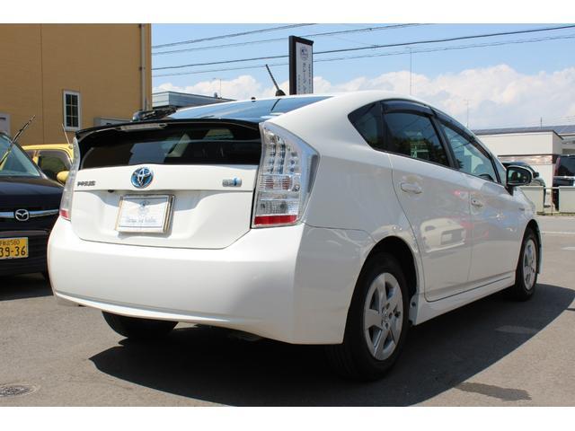 【作業メニュー:「外装の鏡面磨き・内装クリーニング」トヨタ プリウス(ZVW30)】~栃木県宇都宮市・鹿沼市ガレージ シースワロー~