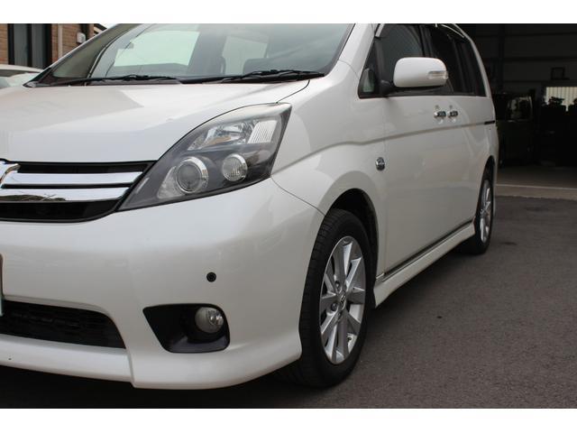 【作業メニュー:「外装の鏡面磨き・内装クリーニング」トヨタ アイシス(ZGM11W)】~栃木県宇都宮市・鹿沼市ガレージ シースワロー~