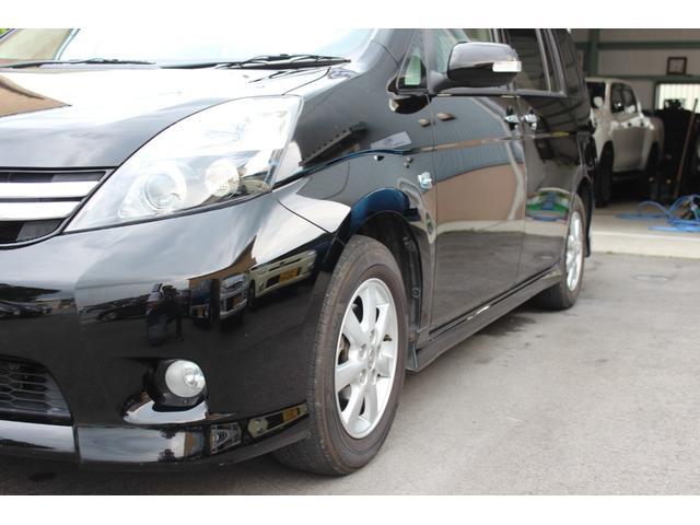 【作業メニュー:「外装の鏡面磨き・内装クリーニング」トヨタ アイシス(ZGM10W)】~栃木県宇都宮市・鹿沼市ガレージ シースワロー~