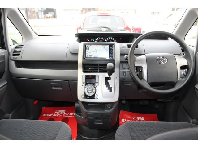 【作業メニュー：「外装の鏡面磨き・内装クリーニング」トヨタ　ヴォクシー（ZRR70W）】～栃木県宇都宮市・鹿沼市ガレージ　シースワロー～