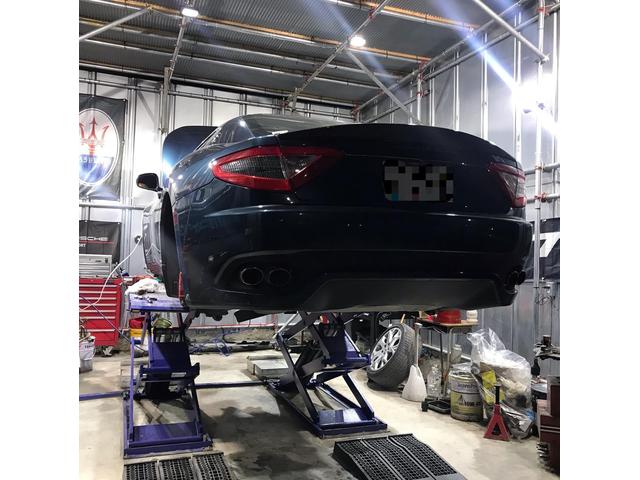 Ｓｕｐｅｒ Ｌｕｘｕｒｙ ｃａｒｓ Ｍ．Ｒ．Ｐ サービス紹介の4つ目