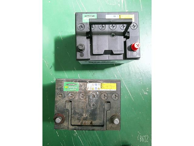 アルファード　バッテリー交換　