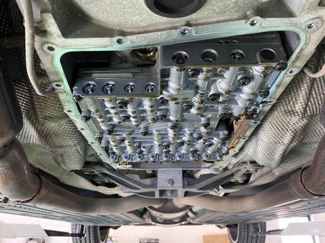 ジャガーのATオイルパンを交換しました