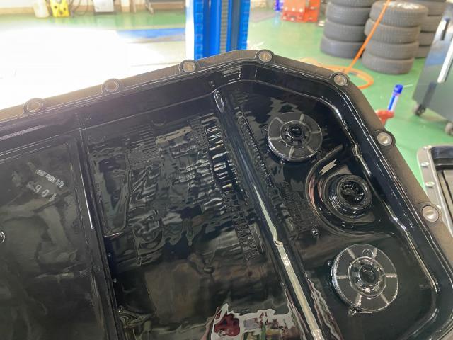 ジャガーのATオイルパンを交換しました