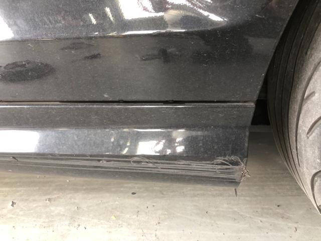 ベンツ  W204 Cクラス　クーペ　ドア凹み　鈑金塗装