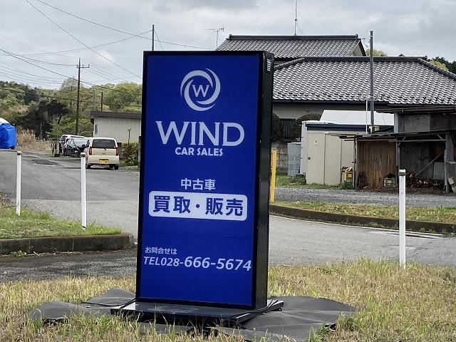 お車の販売、買取も行っております。