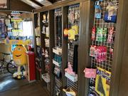 ジャッジメントオートモービル合同会社　店内