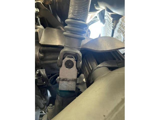 ベンツ　Eクラス　W212 エンジンマウント&ミッションマウント交換　キーレスゴー作動不良