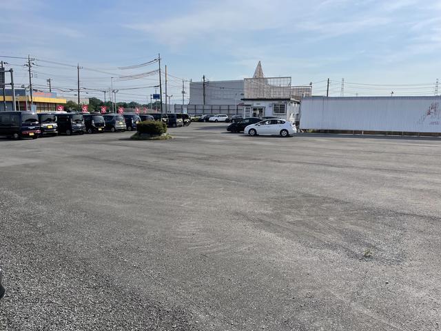 ヤスクル （株）クレストオート サービス紹介の2つ目