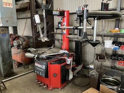 タイヤ交換は当店にお任せください！