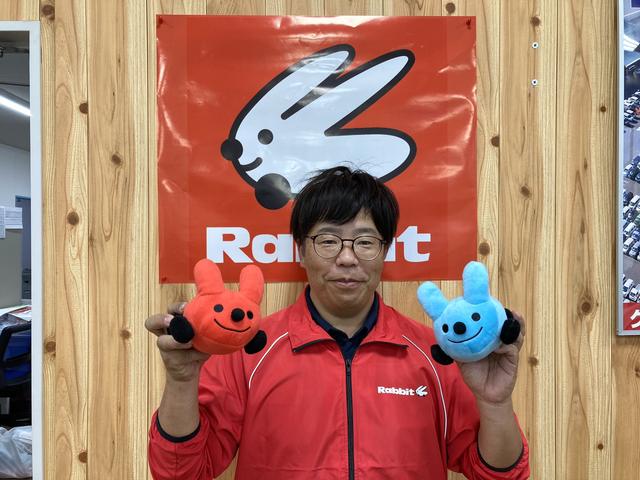 スタッフ紹介1