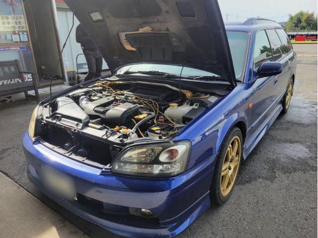 スバル・レガシィ　エアコン　ガス詰まり修理　ガス漏れ修理