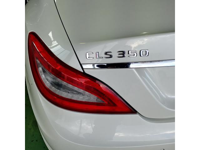 ベンツバッテリー交換　輸入車バッテリー交換　W218
ベンツCLS350バッテリー上がりメンテナンス　三芳町　富士見　志木　新座外車メンテナンス安い(株)ユーパーク三芳工場