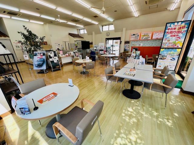 千葉トヨタ自動車(株)アレス市原店(2枚目)
