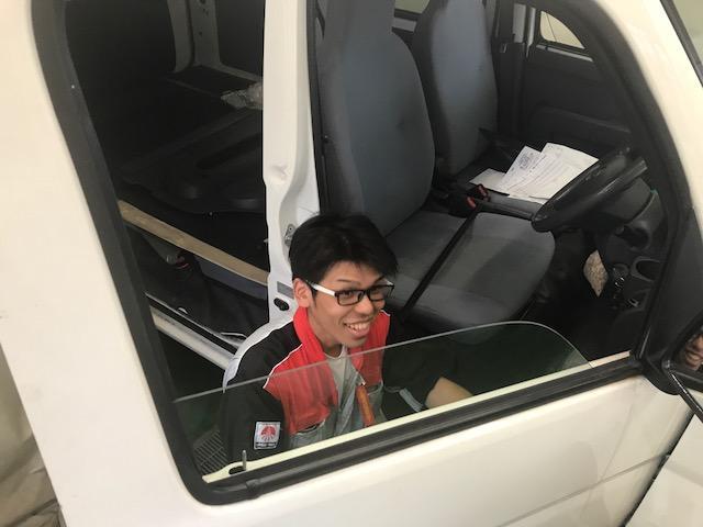 ダイハツ　ハイゼット　窓ガラス交換　さいたま市　春日部市　上尾市