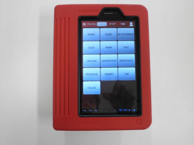 最新のコンピューター診断機にてお車の診断・修理も正確かつスピーディ！