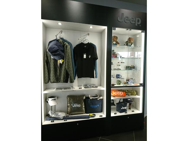 ジープ 江戸川 正規販売店 (株)ファイブスター東都(5枚目)