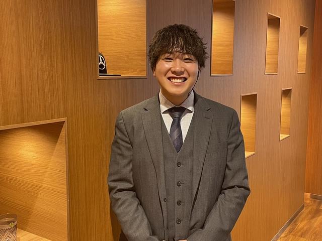 スタッフ紹介2