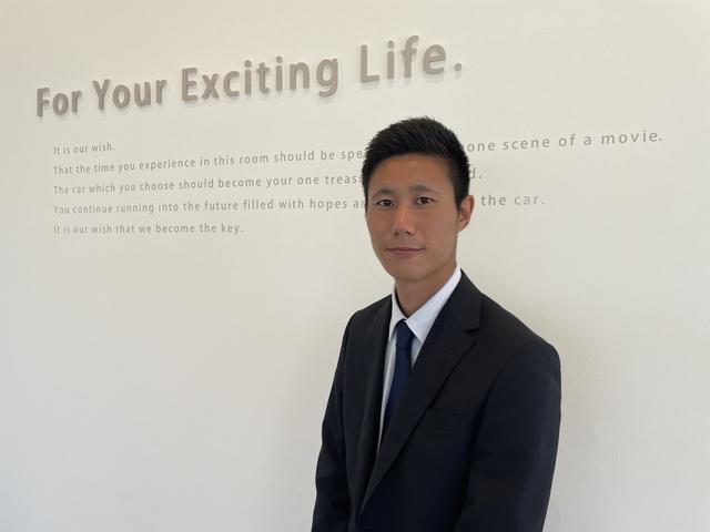 スタッフ紹介3