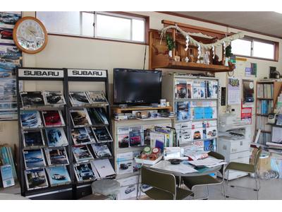 国内メーカーの新車販売もお任せください！