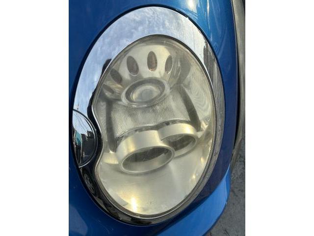 ＭＩＮＩ　ＭＩＮＩ　ヘッドライトクリーニング