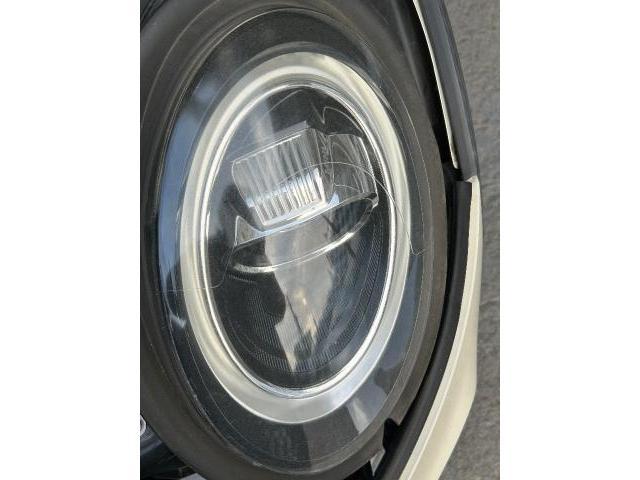 ＭＩＮＩ　ＭＩＮＩ　ヘッドライトクリーニング&コーティング