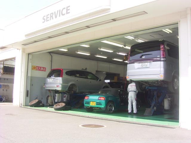 Honda Cars中央神奈川 海老名西店(4枚目)
