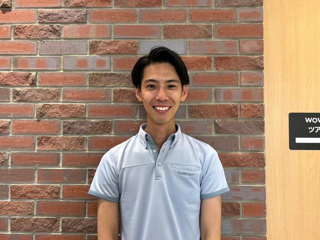 スタッフ紹介2