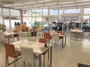 レッツ千葉店　店内