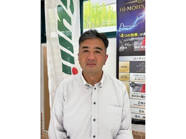 スタッフ紹介2