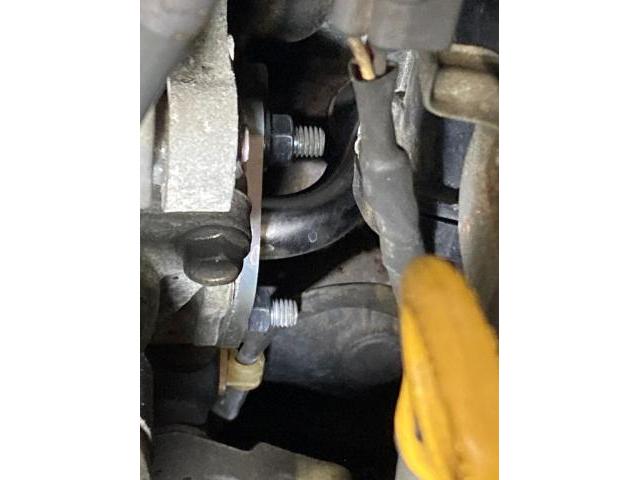 トヨタ　　ハイエースバン　ウォーターバイパスパイプ