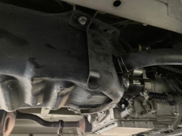 エブリィバン　DA64V 燃料ポンプ交換　燃料タンク脱着　レッカー搬送