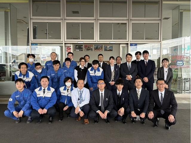 スタッフ紹介2