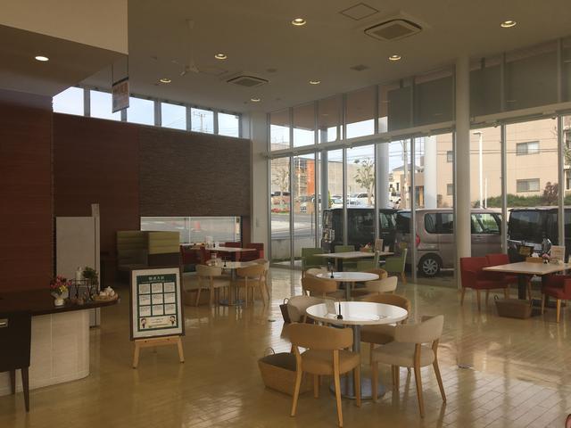 ダイハツ千葉販売株式会社 U-CARおゆみ野駅前店(6枚目)