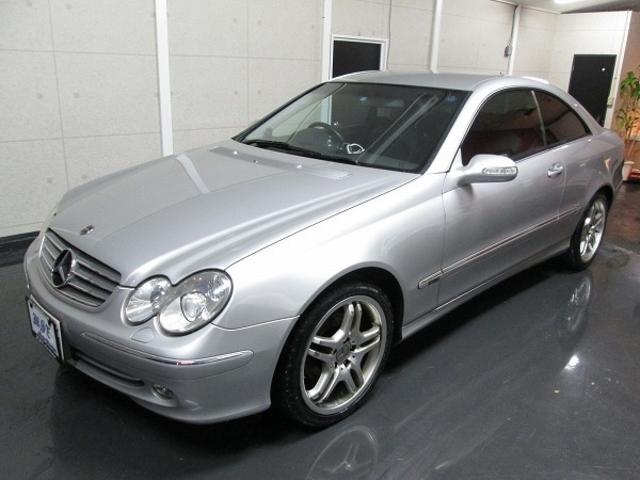 W209　CLKのタイヤ交換とW211　E320のルーフスポイラー取付