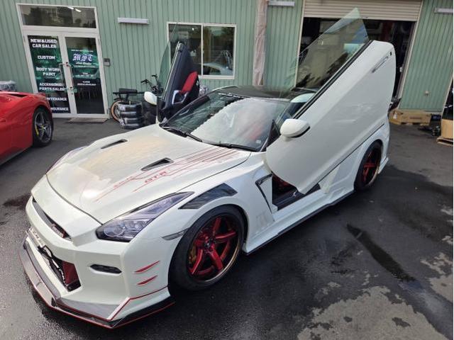 日産 GT-R LSD製ガルウィングキット取付!