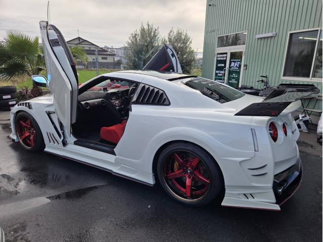 日産 GT-R LSD製ガルウィングキット取付!