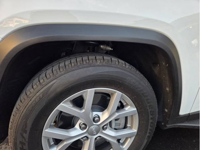 クライスラー・ジープ　ジープ・グランドチェロキーＬ　ダウンサス取付！