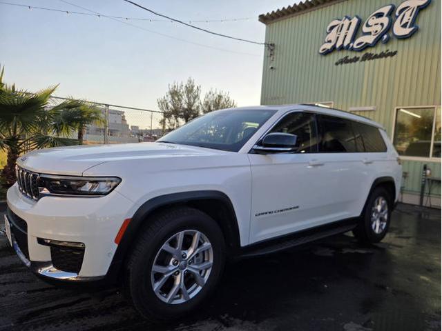 クライスラー・ジープ　ジープ・グランドチェロキーＬ　ダウンサス取付！